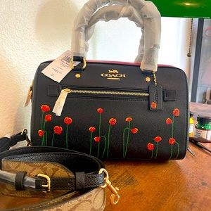 BNWT Coach Rowan Signature C Strap with Hand Painted Poppies